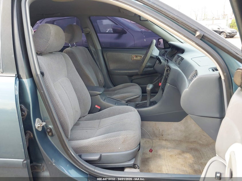 2001 Toyota Camry Le