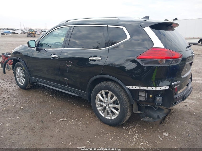 2017 Nissan Rogue Sv