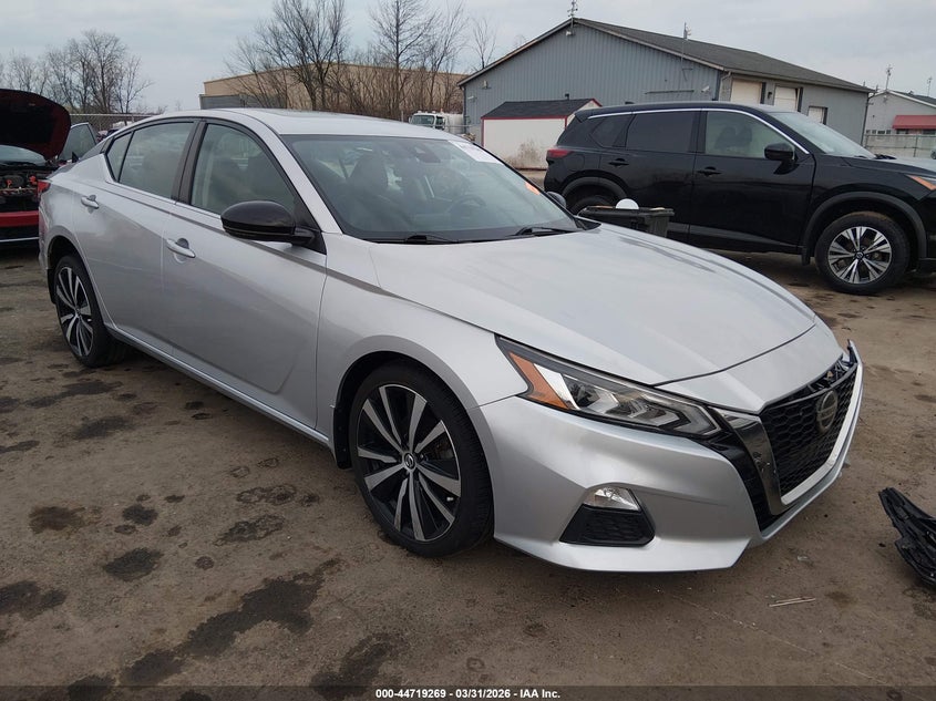 2020 Nissan Altima Sr Intelligent Awd