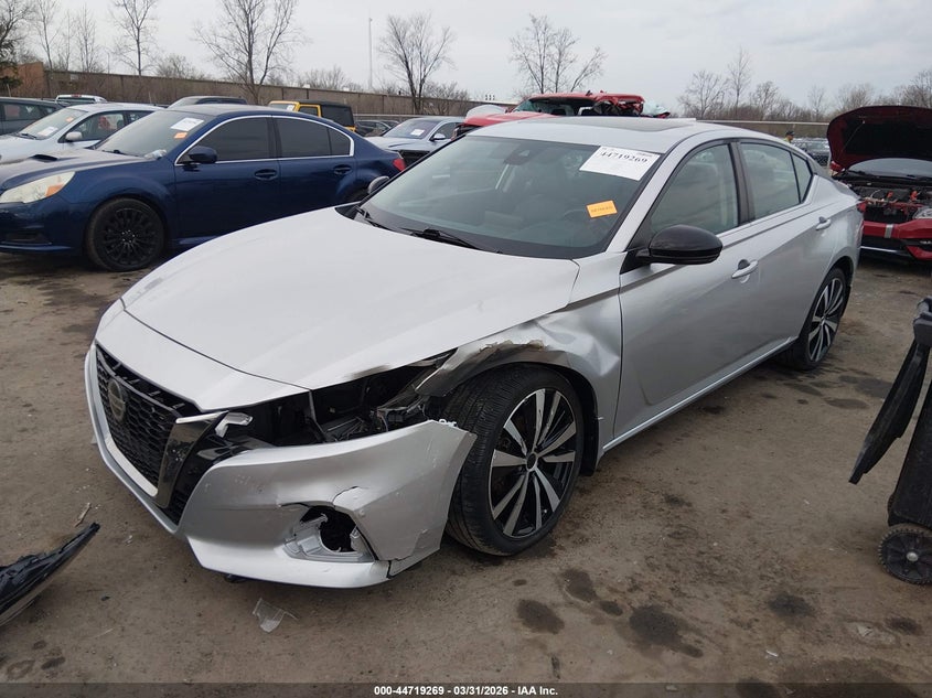 2020 Nissan Altima Sr Intelligent Awd