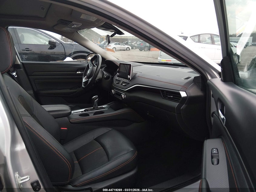 2020 Nissan Altima Sr Intelligent Awd