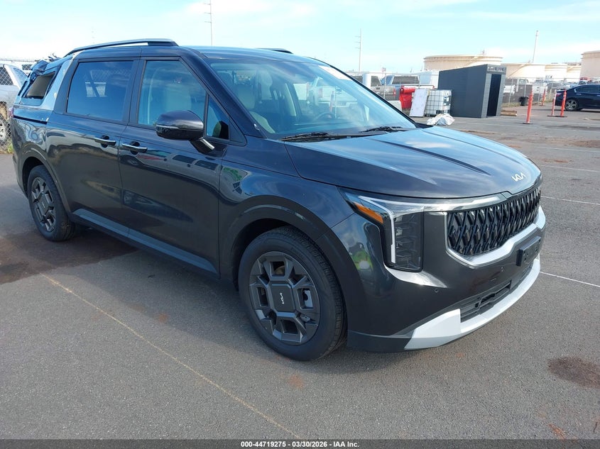 2026 KIA CARNIVAL MPV HYBRID auction photo 1