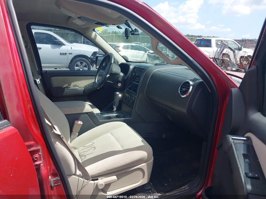 2008 Ford Explorer Xlt