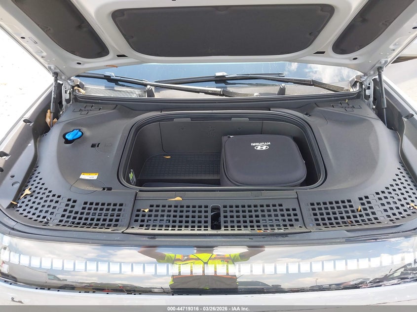 2026 Hyundai Ioniq 9 Sel VIN: 7YAMUFS32TY002816 Lot: 44719316