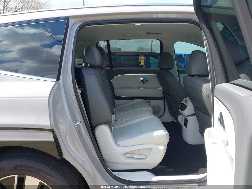 2026 Hyundai Ioniq 9 Sel VIN: 7YAMUFS32TY002816 Lot: 44719316