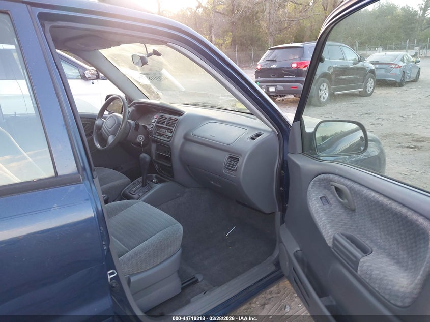 2002 Suzuki Vitara Jlx