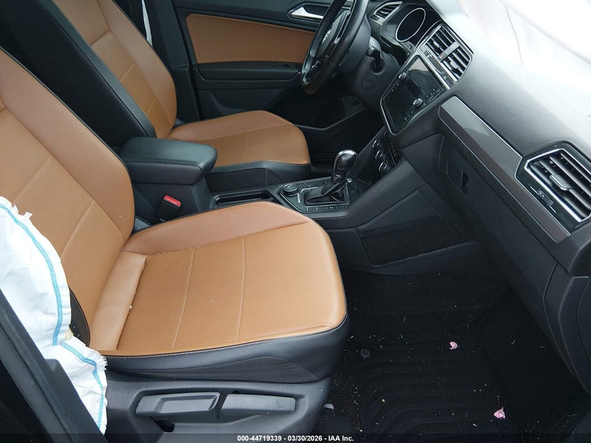 2018 Volkswagen Tiguan 2.0T Se/2.0T Sel