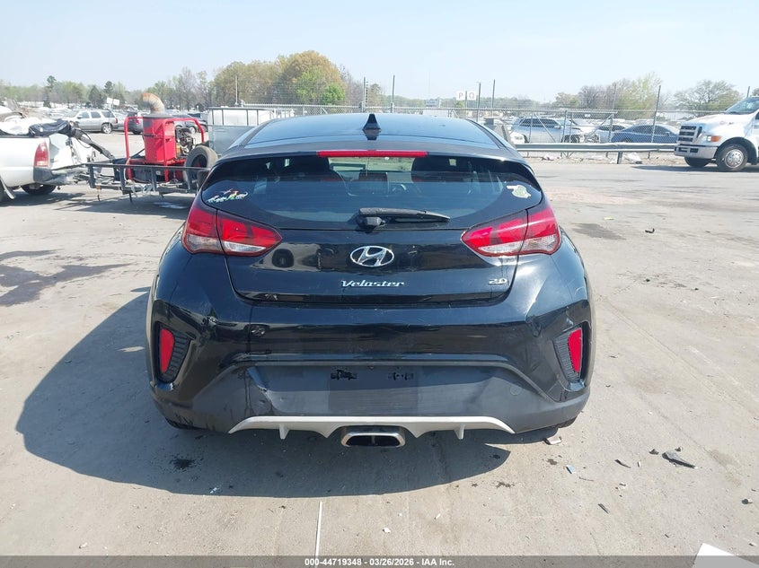 2019 Hyundai Veloster 2.0 VIN: KMHTG6AF1KU013359 Lot: 44719348