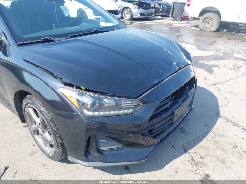 2019 Hyundai Veloster 2.0 VIN: KMHTG6AF1KU013359 Lot: 44719348