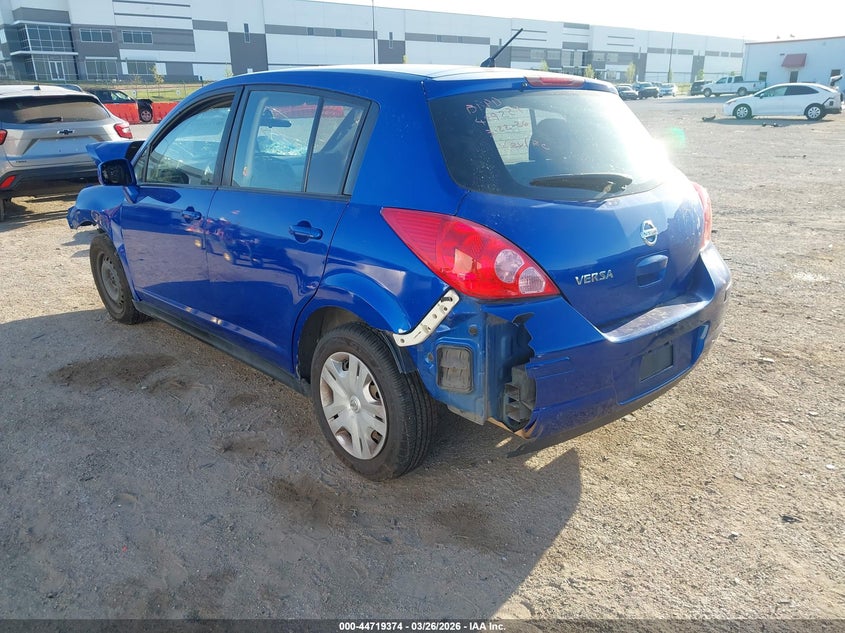 2012 Nissan Versa 1.8 S
