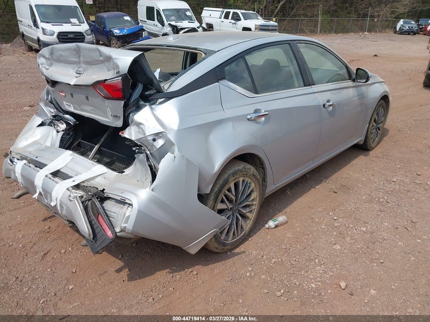 2023 Nissan Altima Sv Intelligent Awd