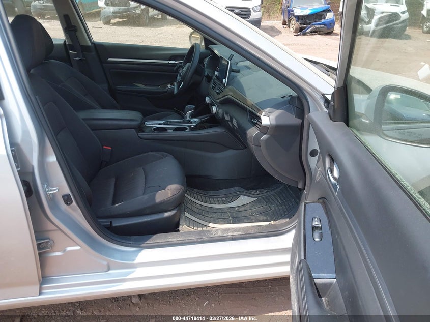 2023 Nissan Altima Sv Intelligent Awd