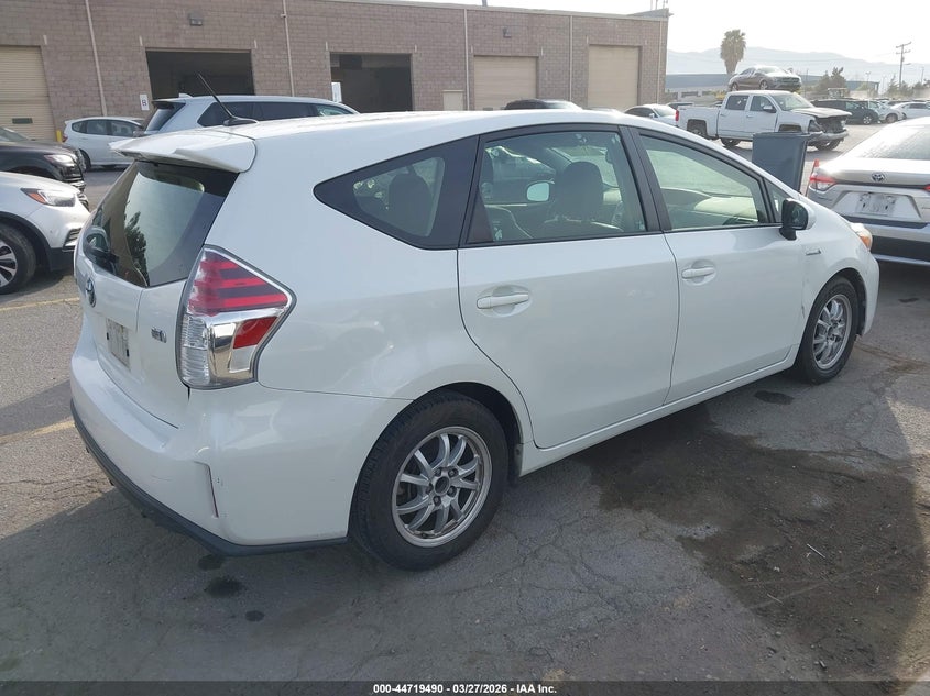 2015 Toyota Prius V Four