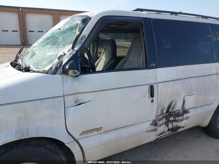 1999 Chevrolet Astro VIN: 1GNDM19W3XB101509 Lot: 44719493