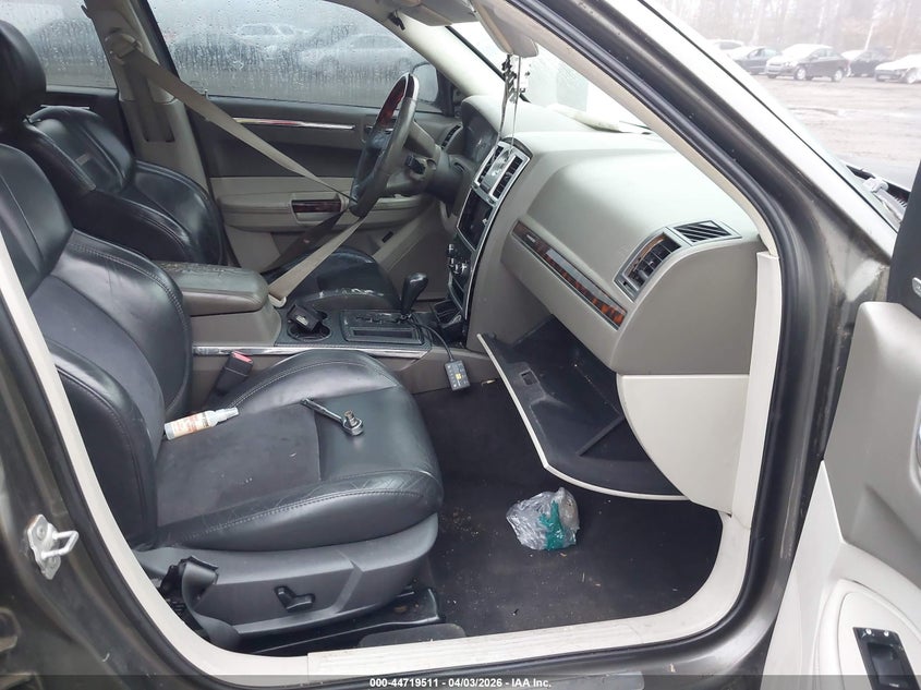 2009 Chrysler 300C Hemi