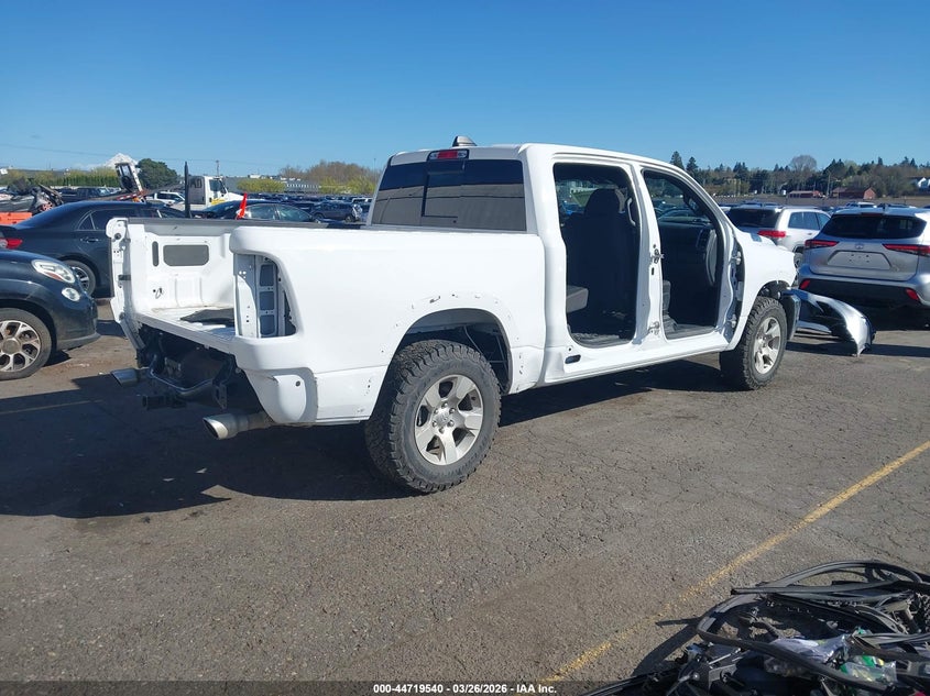 2025 Ram 1500 Big Horn 4X4 5'7 Box