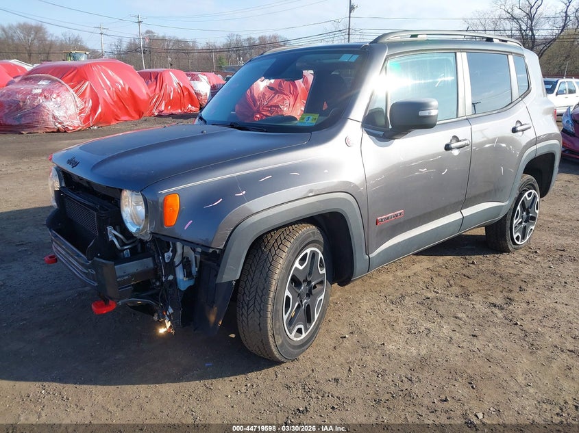 2016 Jeep Renegade Trailhawk