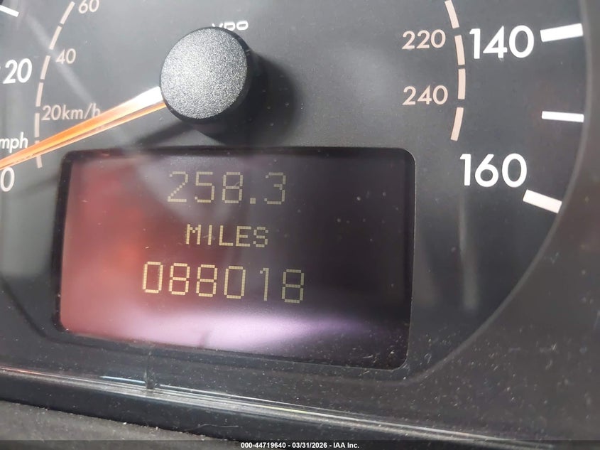 2002 Mercedes-Benz Clk 320 VIN: WDBLK65G92T124798 Lot: 44719640