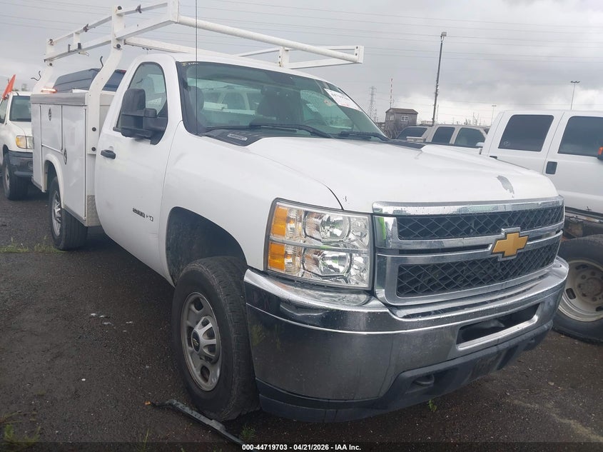 2013 CHEVROLET SILVERADO 2500HD WORK TRUCK