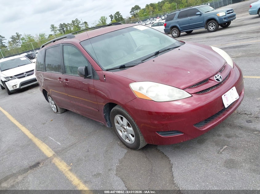 2008 Toyota Sienna Le
