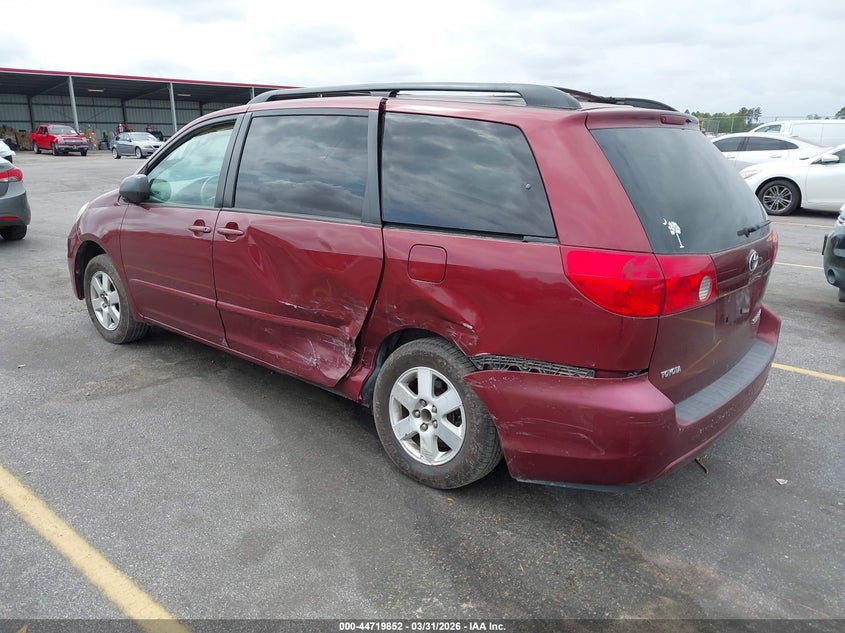 2008 Toyota Sienna Le