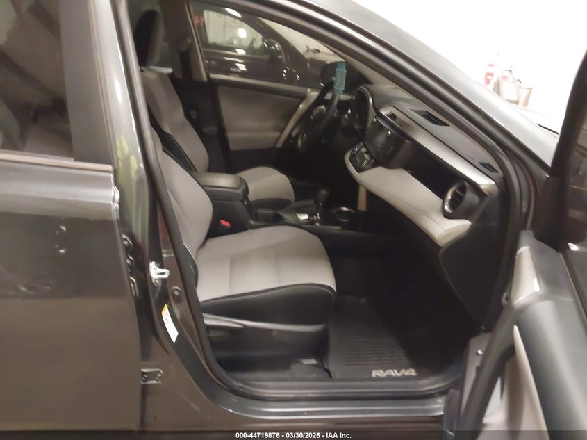 2017 Toyota Rav4 Hybrid Xle