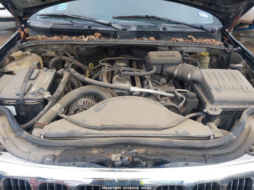 2002 Jeep Grand Cherokee Sport VIN: 1J4GX38S02C179766 Lot: 44719930