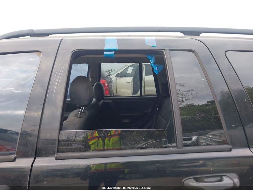 2002 Jeep Grand Cherokee Sport VIN: 1J4GX38S02C179766 Lot: 44719930