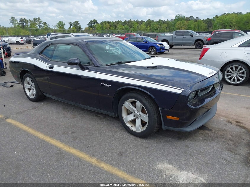 2012 Dodge Challenger Sxt