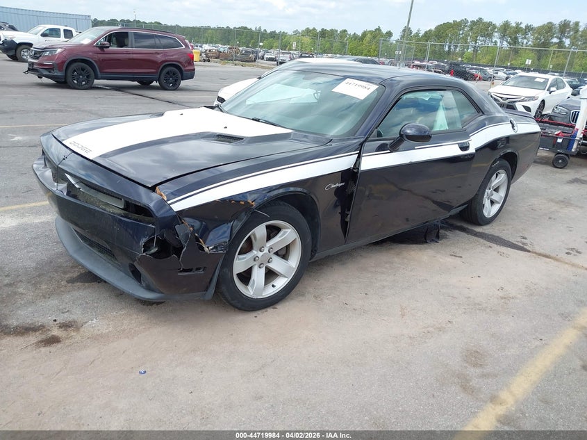 2012 Dodge Challenger Sxt