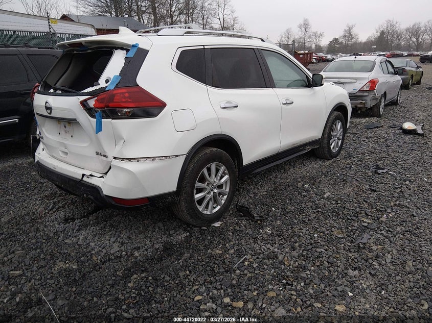 2018 Nissan Rogue Sv