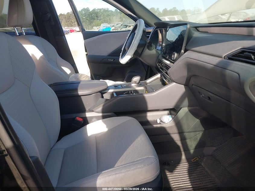 2025 LEXUS TX 350 auction photo 5