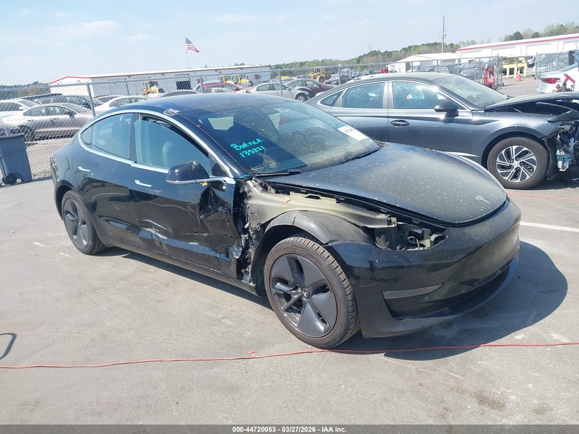 2018 Tesla Model 3 Long Range/Mid Range