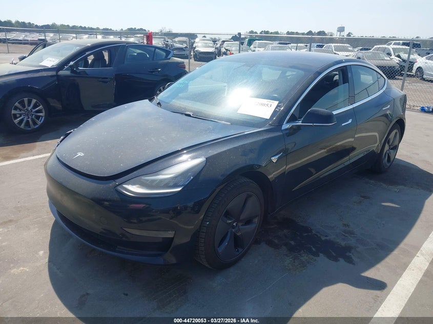 2018 Tesla Model 3 Long Range/Mid Range