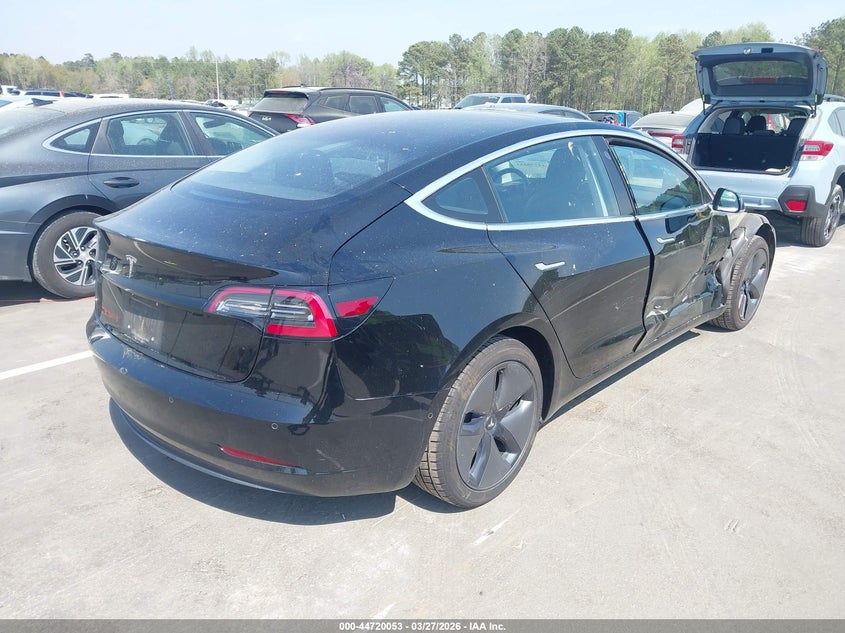 2018 Tesla Model 3 Long Range/Mid Range