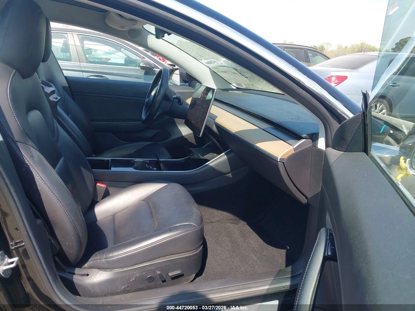 2018 Tesla Model 3 Long Range/Mid Range