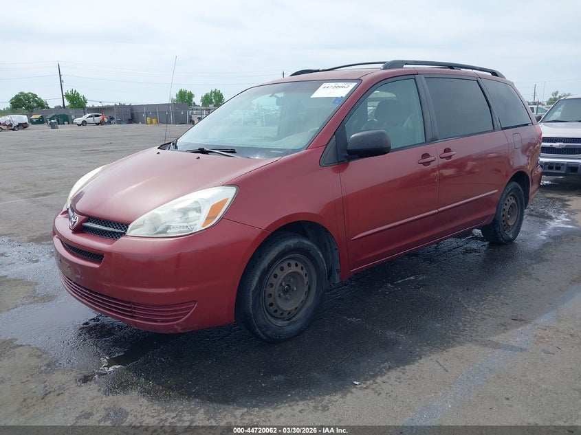 2004 Toyota Sienna Le