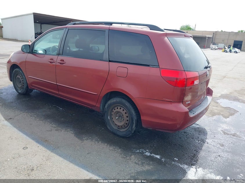 2004 Toyota Sienna Le