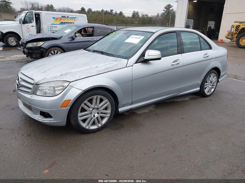 2009 Mercedes-Benz C 300 Luxury 4Matic/Sport 4Matic