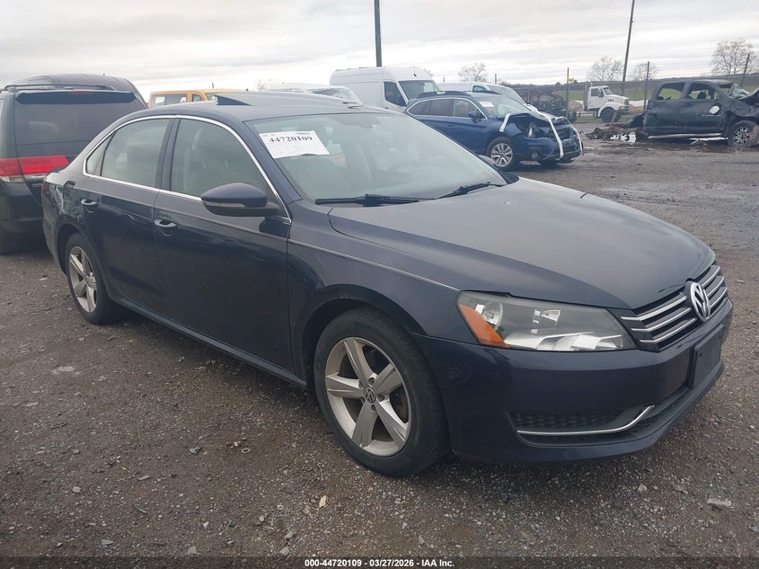 2012 Volkswagen Passat 2.5L Se