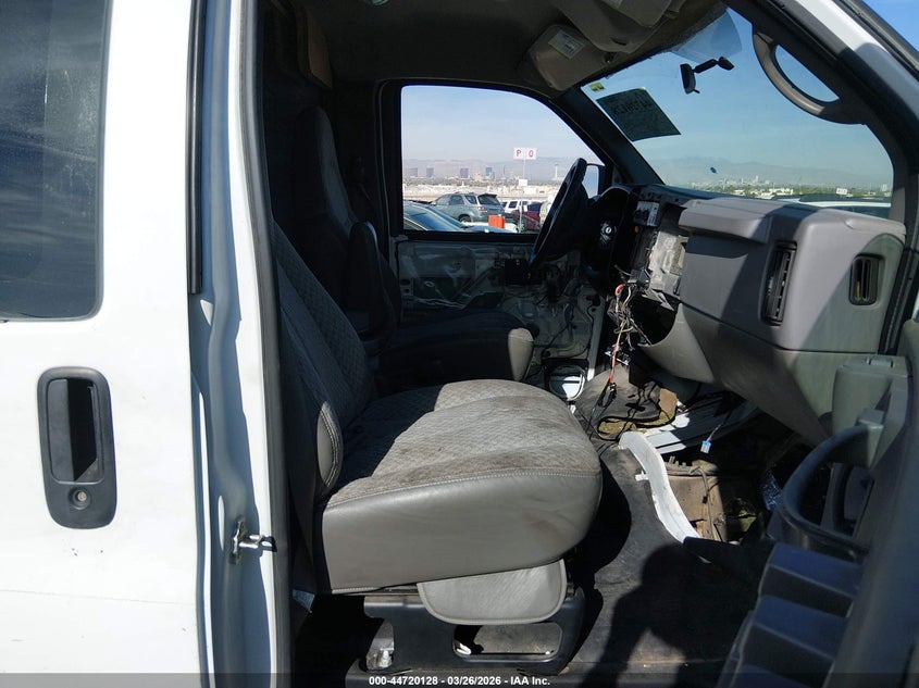 2007 GMC Savana Work Van