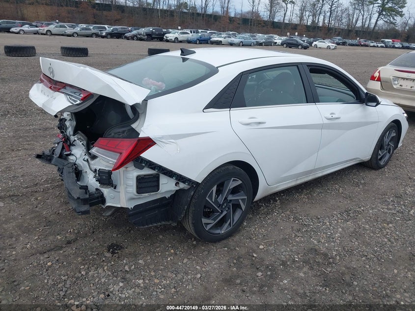 2025 Hyundai Elantra Sel Convenience