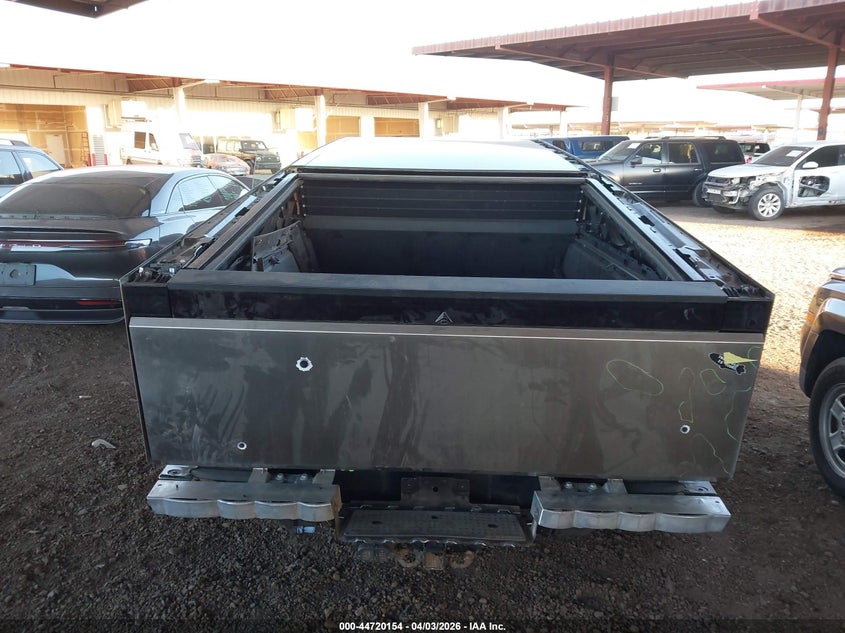 2025 Tesla Cybertruck All-Wheel Drive VIN: 7G2CEHED2SA073216 Lot: 44720154