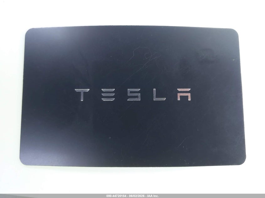 2025 Tesla Cybertruck All-Wheel Drive VIN: 7G2CEHED2SA073216 Lot: 44720154