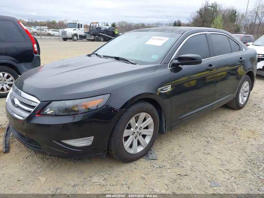 2010 Ford Taurus Se