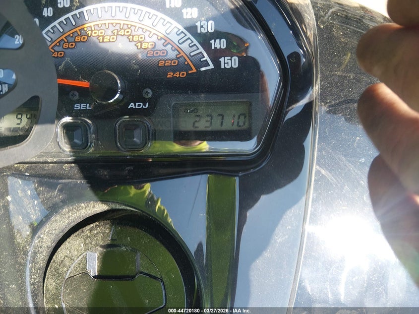 2017 Suzuki Vzr1800 VIN: JS1VY53A8H2100261 Lot: 44720180