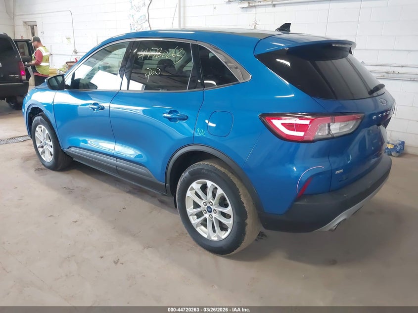 2020 Ford Escape Se