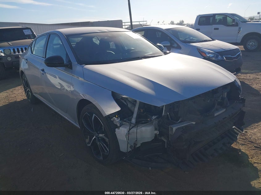 2024 Nissan Altima Sr Fwd