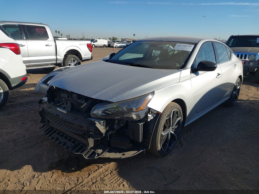 2024 Nissan Altima Sr Fwd