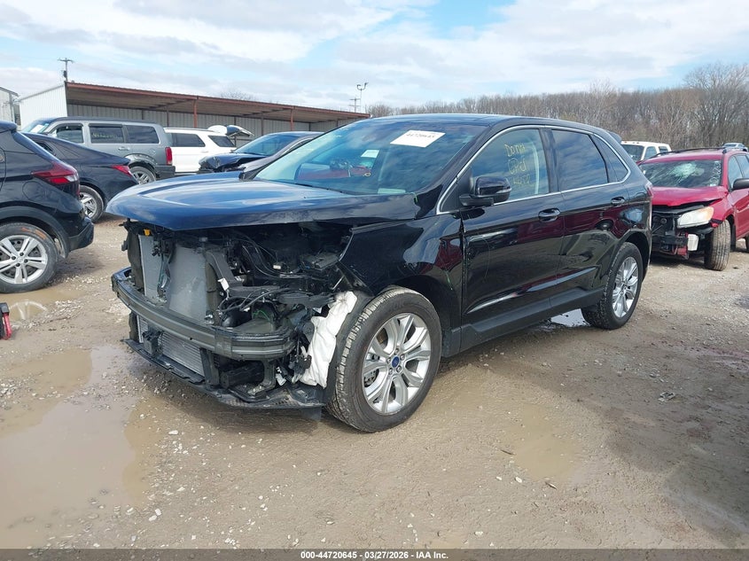 2020 Ford Edge Titanium